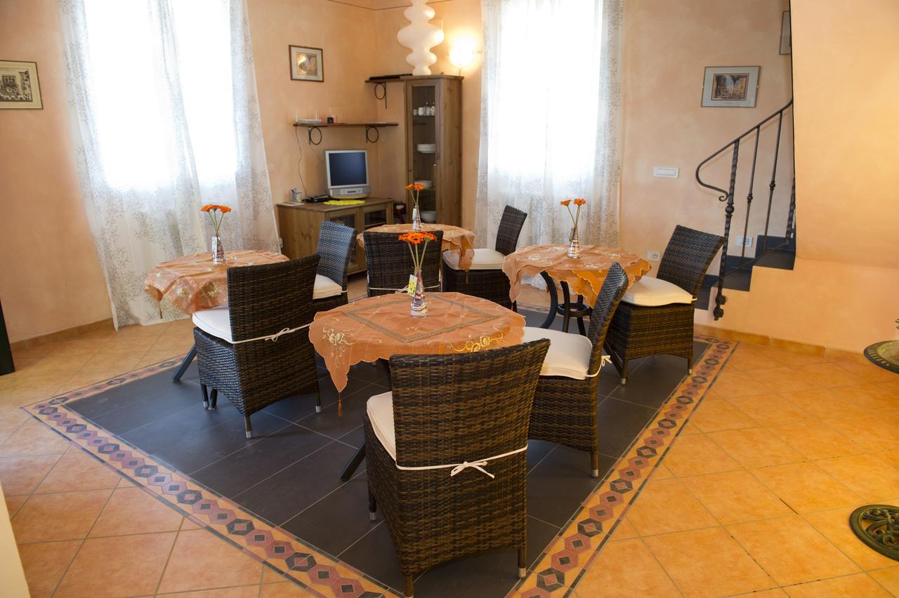 La Corte Splendente Castello d'Argile ภายนอก รูปภาพ